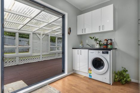 Photo of property in 11 Tweed Road, Papakowhai, Porirua, 5024
