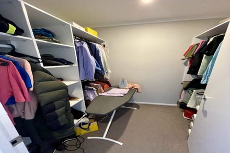 Photo of property in 20 Owen Chapman Drive, Red Beach, 0932