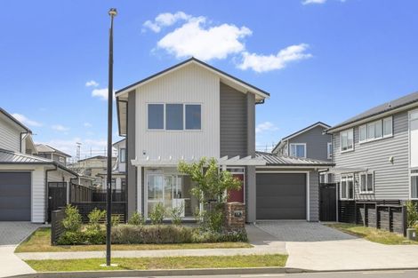Photo of property in 19 Fort Lincoln Loop, Karaka, Papakura, 2113