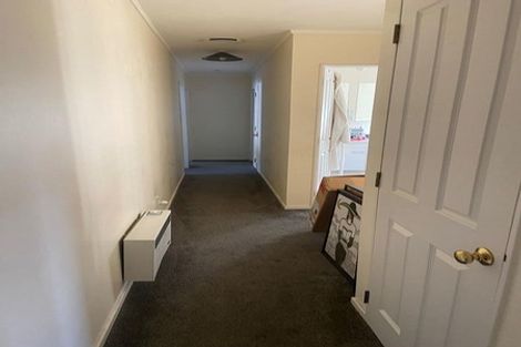 Photo of property in 12 Renata Road, Otaki, 5512
