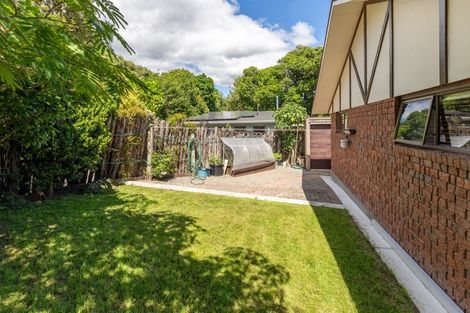 Photo of property in 24 Kereru Street, Waikanae, 5036