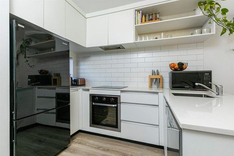 Photo of property in 56 Ivy Nola Way, Henderson, Auckland, 0612