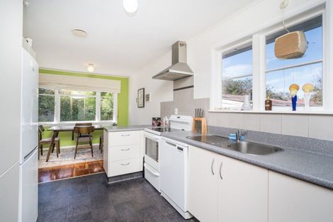 Photo of property in 32 Aberdeen Avenue, Takaro, Palmerston North, 4412