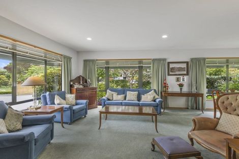 Photo of property in 8 Hamish Place, Westmorland, Christchurch, 8025