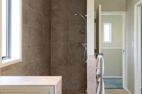 Photo of property in 10 Northcroft Street, Waitahanui, Taupo, 3378