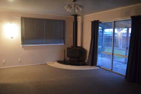 Photo of property in 2 Mountbatten Place, Dinsdale, Hamilton, 3204