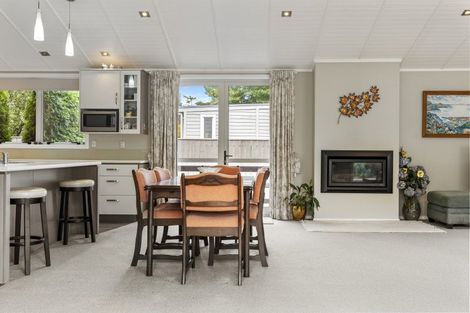 Photo of property in 12 Kurupae Road, Hilltop, Taupo, 3330