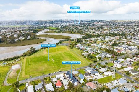 Photo of property in 1/122 Archibald Road, Kelston, Auckland, 0602