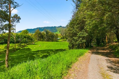 Photo of property in 340d Ngarara Road, Waikanae, 5391