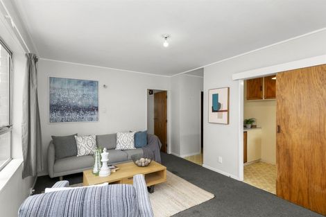 Photo of property in 171f5 Queens Drive, Lyall Bay, Wellington, 6022