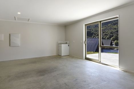 Photo of property in 27 Clifford Avenue, Bishopdale, Nelson, 7011
