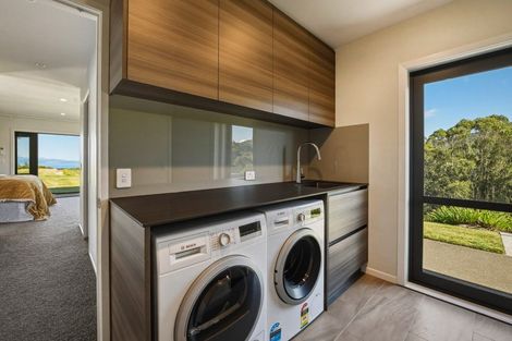 Photo of property in 122 Hitiri Road, Kinloch, Taupo, 3377