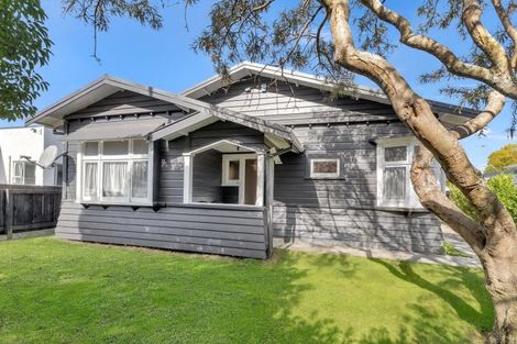 Photo of property in 194 Ferguson Street, West End, Palmerston North, 4412