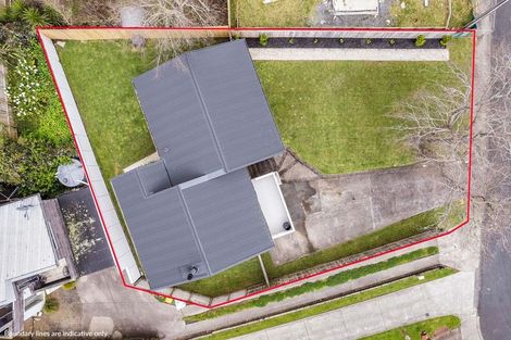 Photo of property in 3 Mayall Avenue, Beach Haven, Auckland, 0626