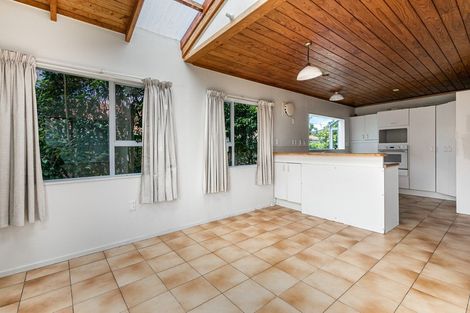 Photo of property in 55 Margan Avenue, New Lynn, Auckland, 0600