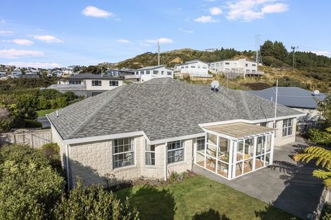 Photo of property in 84 Navigation Drive, Whitby, Porirua, 5024