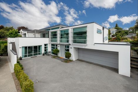 Photo of property in 15 Faulks Terrace, Wanaka, 9305