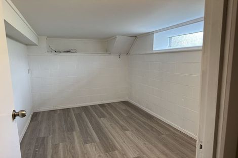 Photo of property in 7 Ellice Road, Totara Vale, Auckland, 0629