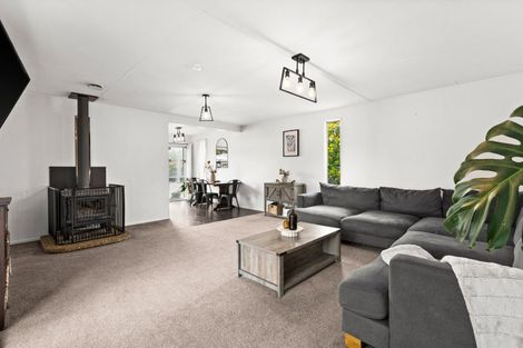 Photo of property in 9 Cabot Place, Flaxmere, Hastings, 4120