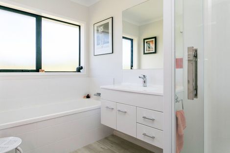Photo of property in 34/500 Kinloch Road, Kinloch, Taupo, 3377