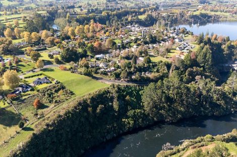 Photo of property in 7 Riverside Lane, Karapiro, Cambridge, 3494