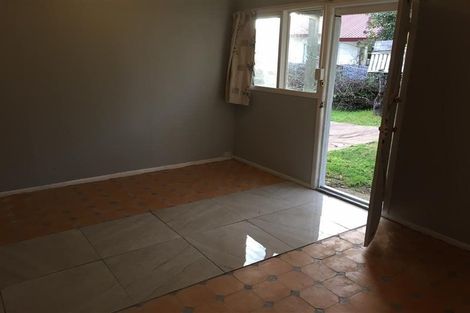 Photo of property in 21 Tennessee Avenue, Mangere East, Auckland, 2024