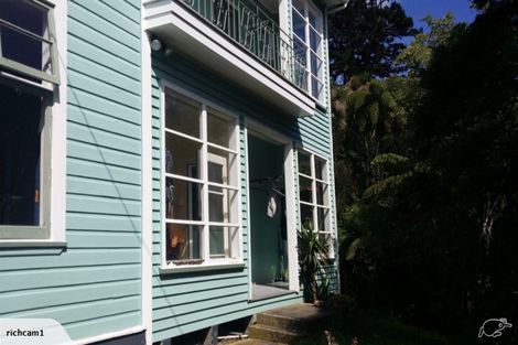 Photo of property in 15 Crieff Street, Northland, Wellington, 6012