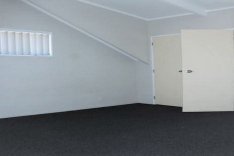 Photo of property in 10 Rewa Street, New Lynn, Auckland, 0600