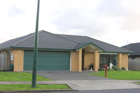 Photo of property in 23 Macnean Drive, East Tamaki Heights, Auckland, 2016