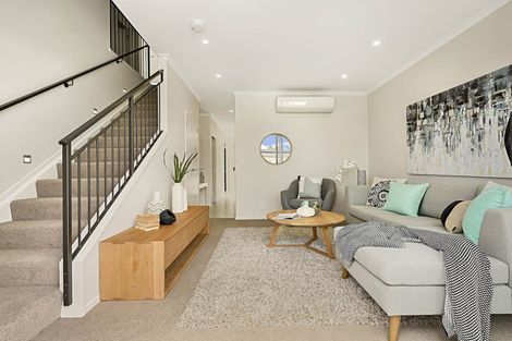 Photo of property in 69 Matairangi Avenue, Totara Heights, Auckland, 2105
