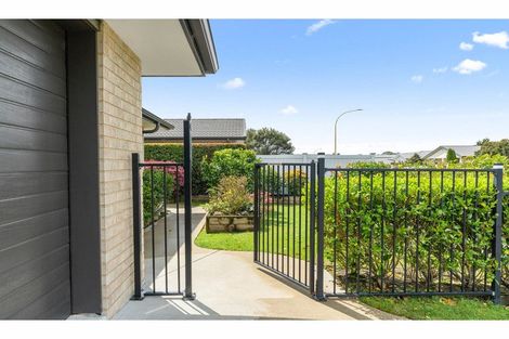 Photo of property in 50 Kedge Drive, Mangawhai, 0505