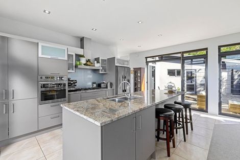 Photo of property in 15 Maire Road, Orewa, 0931