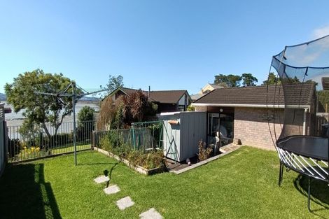Photo of property in 58 Carnoustie Drive, Wattle Downs, Auckland, 2103