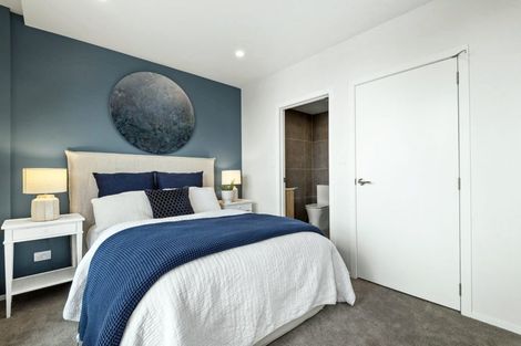 Photo of property in 2/19 Windlass Street, Long Bay, Auckland, 0630