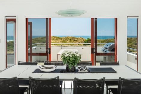 Photo of property in 126a Marine Parade, Mount Maunganui, 3116