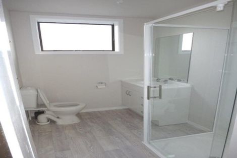 Photo of property in 15 Newcastle Street, Phillipstown, Christchurch, 8011