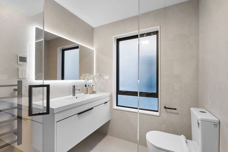 Photo of property in 13b Dominion Street, Takapuna, Auckland, 0622