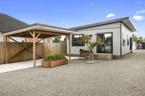 Photo of property in 12 Highbury Place, Avonside, Christchurch, 8061