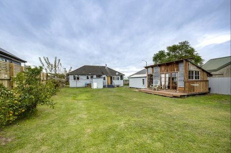 Photo of property in 57 Taradale Road, Onekawa, Napier, 4110