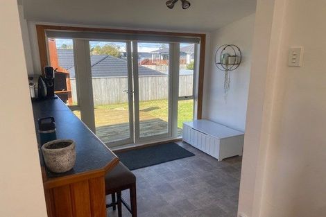 Photo of property in 373 Carrington Street, Upper Vogeltown, New Plymouth, 4310