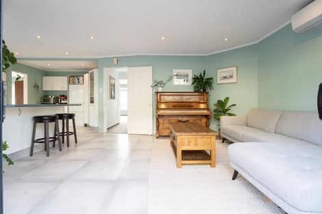 Photo of property in 7 Amesbury Drive, Churton Park, Wellington, 6037