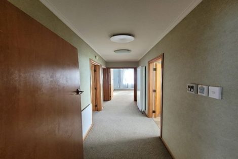 Photo of property in 79 Lauderdale Road, Birkdale, Auckland, 0626