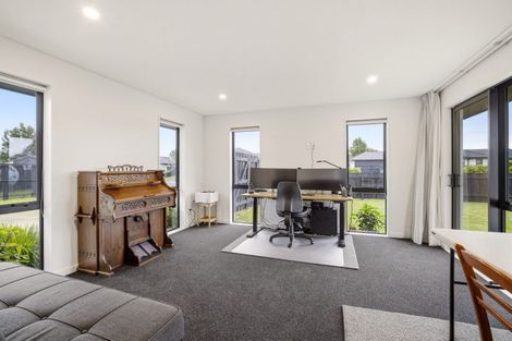 Photo of property in 45 Suffolk Drive, Kirwee, 7571
