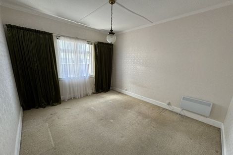 Photo of property in 303 The Parade, Island Bay, Wellington, 6023