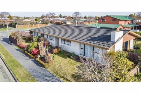 Photo of property in 1 Kinley Street, Rangiora, 7400