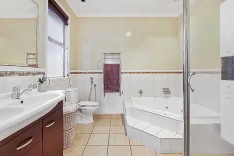 Photo of property in 102 Rototuna Road, Rototuna, Hamilton, 3210