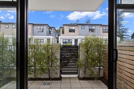 Photo of property in 5/445 Hibiscus Coast Highway, Orewa, 0931