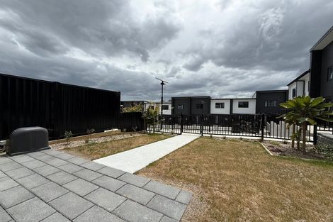 Photo of property in 1/4 Limestone Drive, Hobsonville, Auckland, 0616