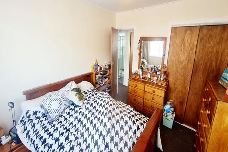 Photo of property in 10/10f Rawson Street, Tawa, Wellington, 5028