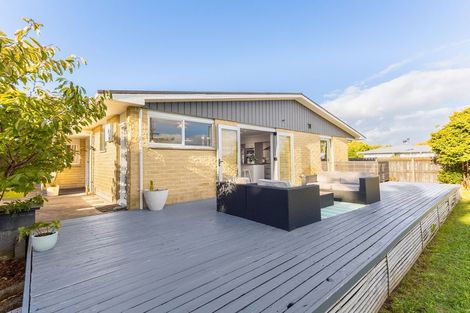 Photo of property in 49 Donovan Road, Paraparaumu Beach, Paraparaumu, 5032